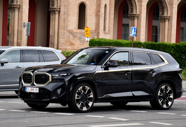 BMW XM G09
