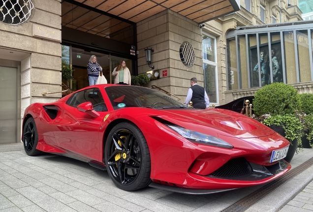 Ferrari F8 Spider