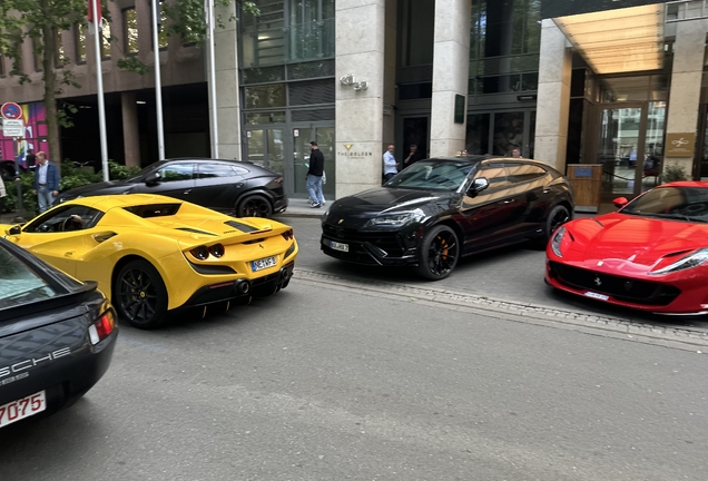 Ferrari F8 Spider