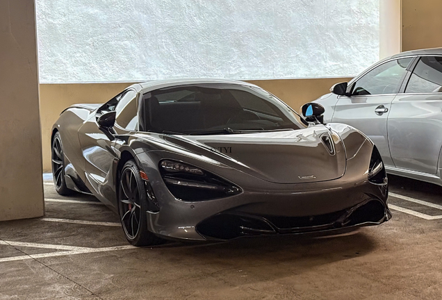 McLaren 720S Spider