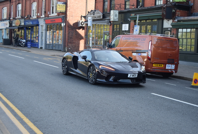 McLaren GT