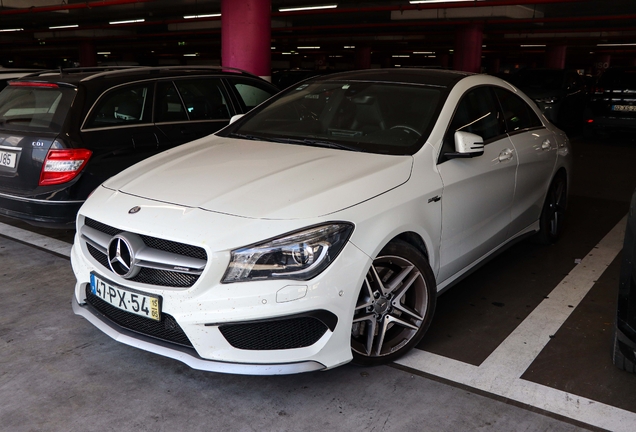 Mercedes-Benz CLA 45 AMG C117