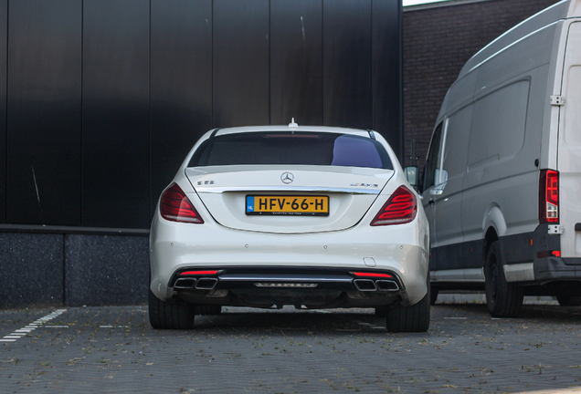 Mercedes-Benz S 63 AMG V222