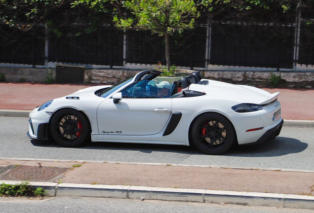 Porsche 718 Spyder RS