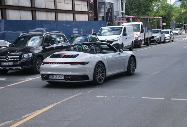 Porsche 992 Carrera S Cabriolet