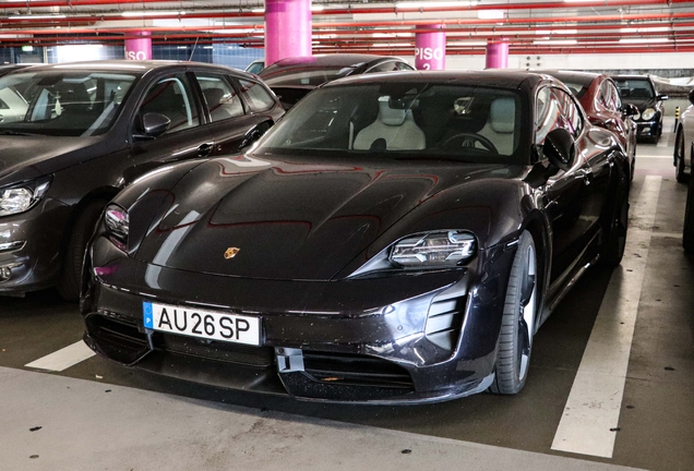 Porsche Taycan Turbo Sport Turismo