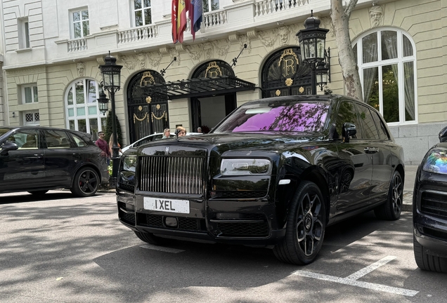 Rolls-Royce Cullinan Black Badge