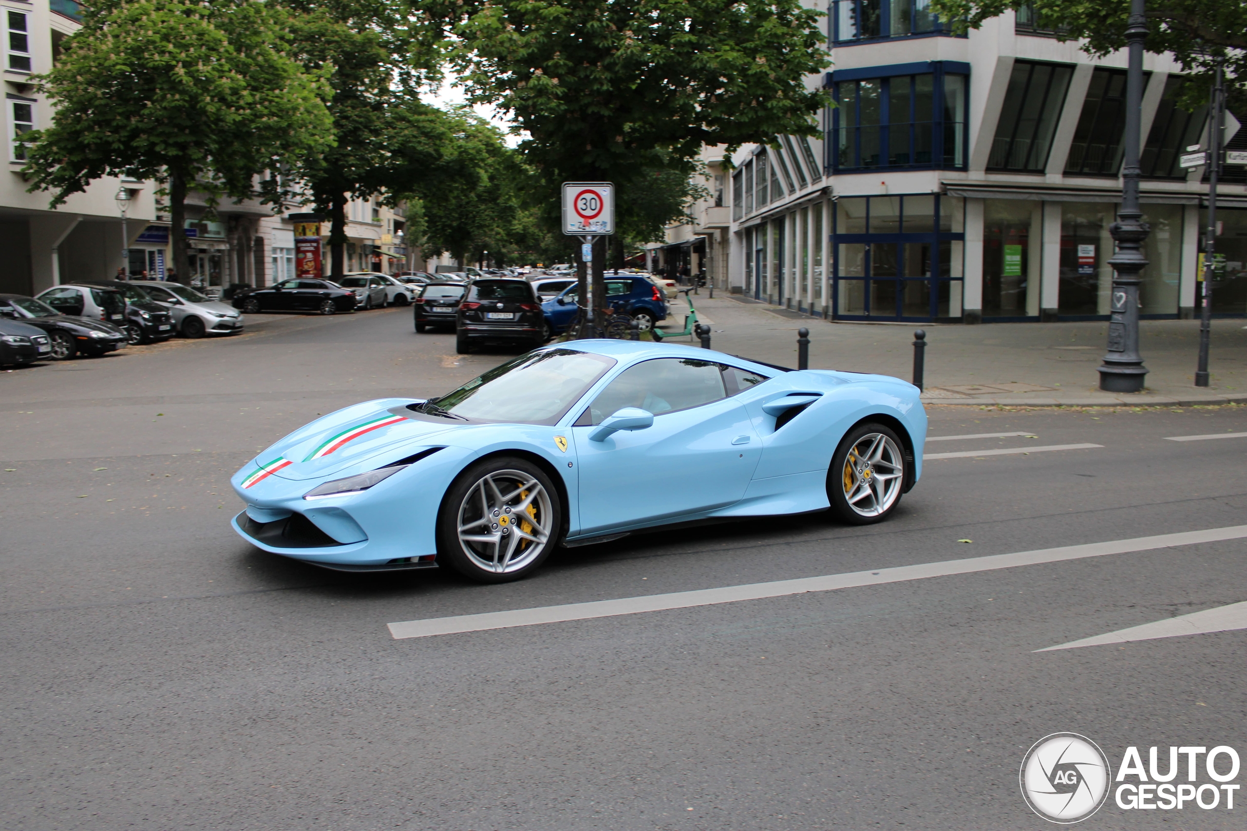 Ferrari F8 Tributo