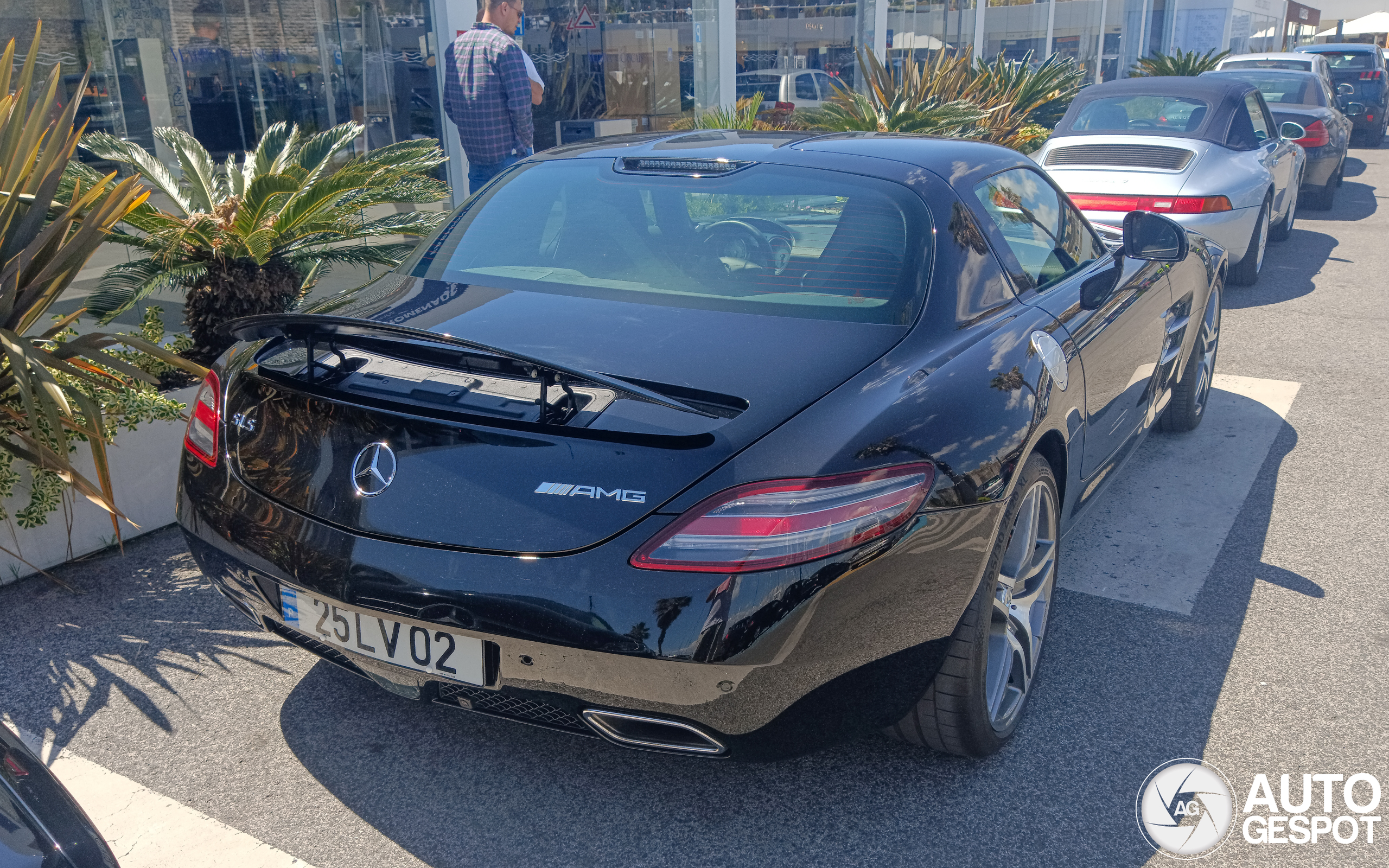 Mercedes-Benz SLS AMG