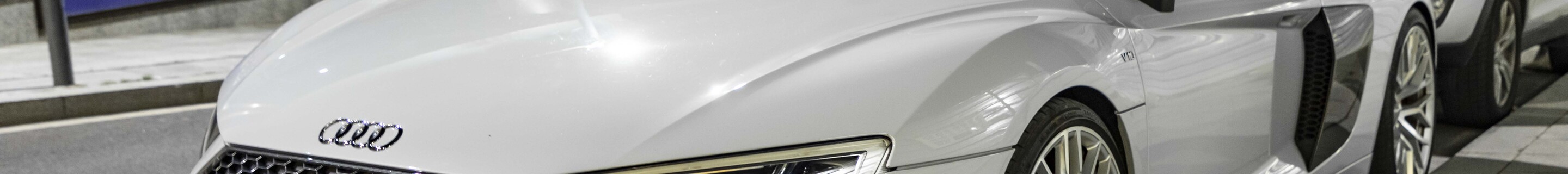 Audi R8 V10 Plus 2015