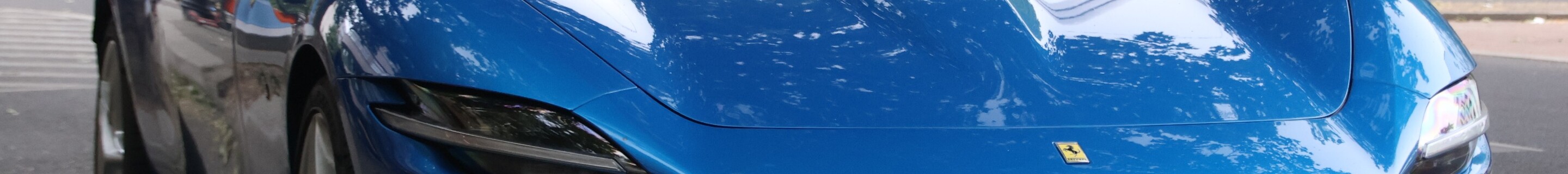 Ferrari Roma Spider