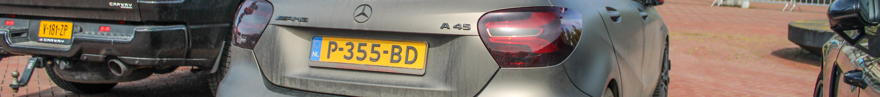 Mercedes-AMG A 45 W176 2015