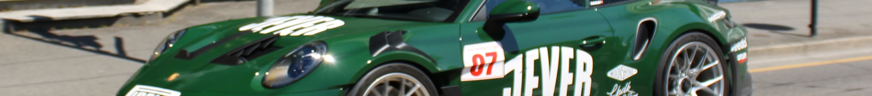 Porsche 992 GT3 RS Weissach Package