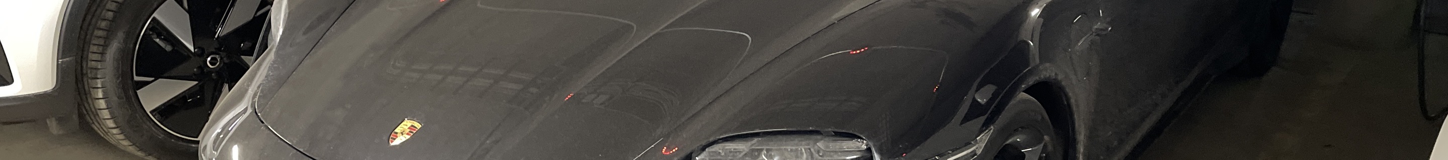 Porsche Taycan Turbo