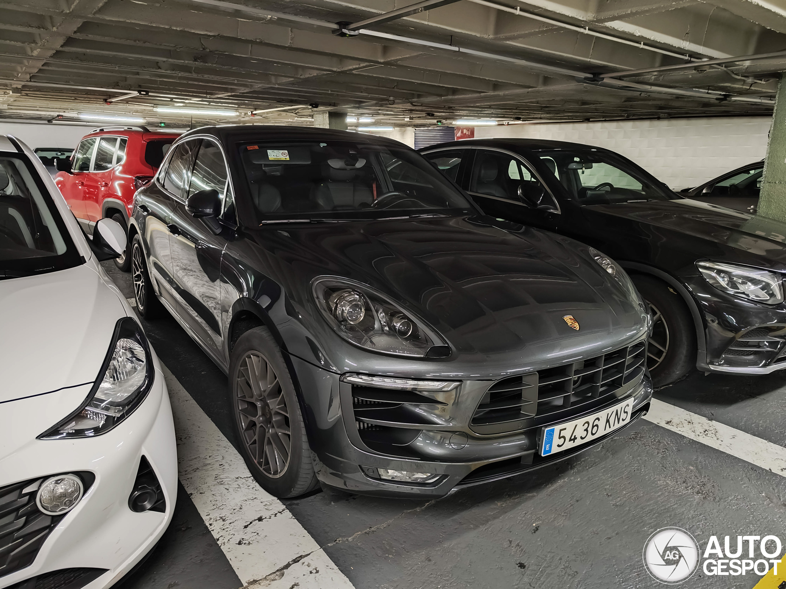 Porsche 95B Macan GTS