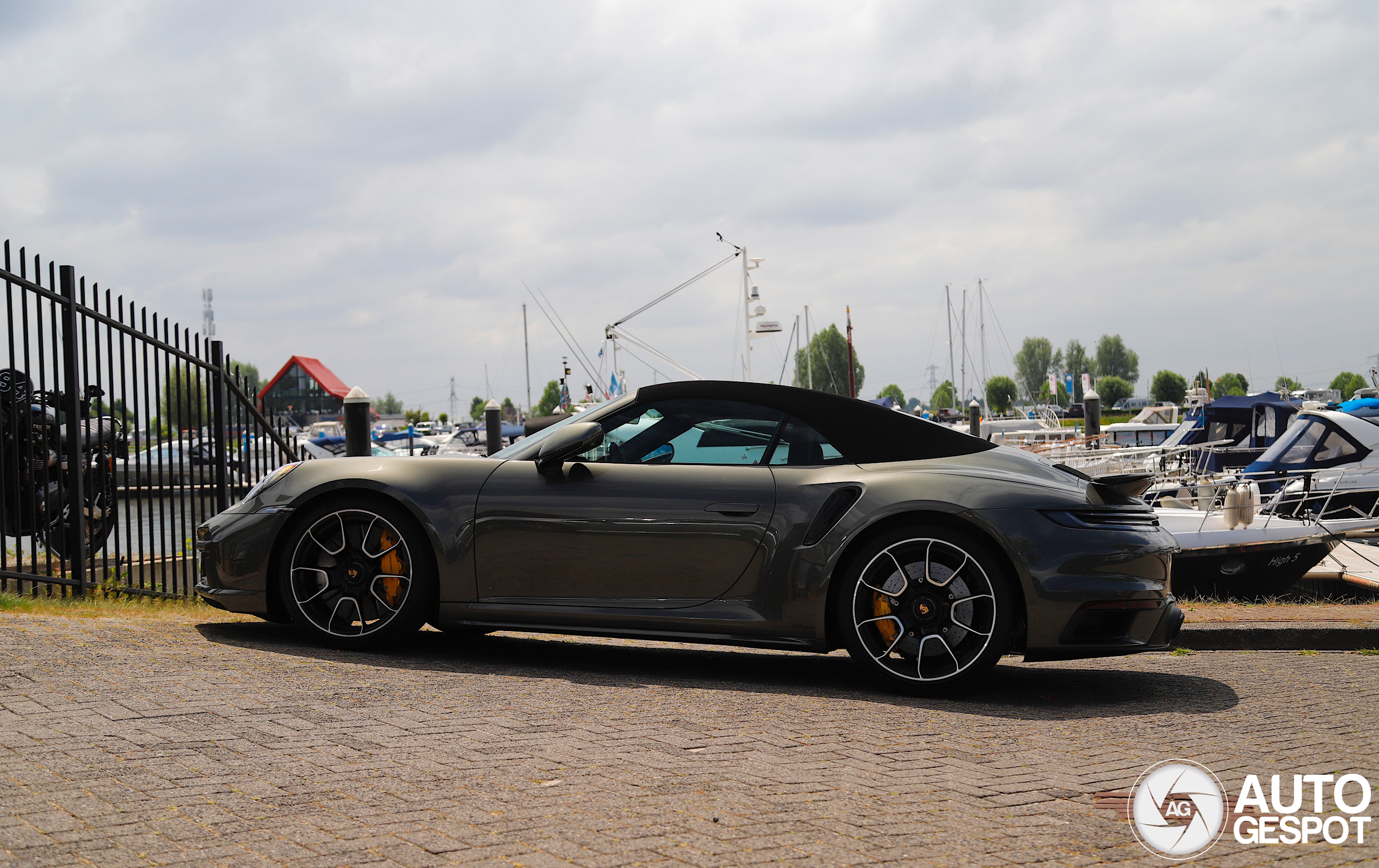 Porsche 992 Turbo S Cabriolet