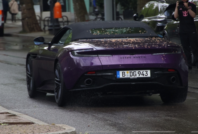 Aston Martin DB12 Volante