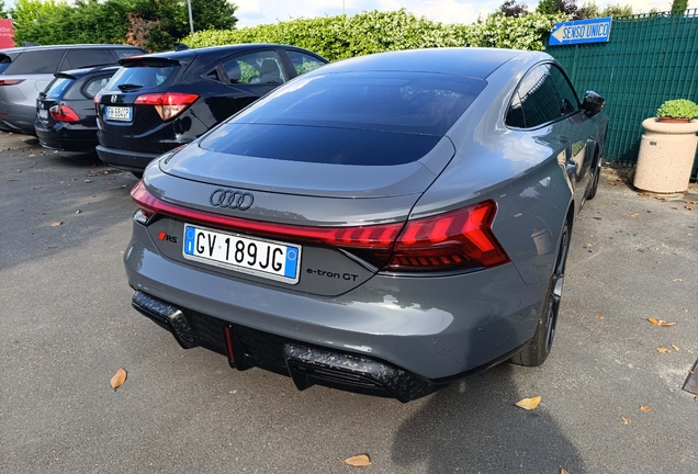 Audi RS E-Tron GT 2025