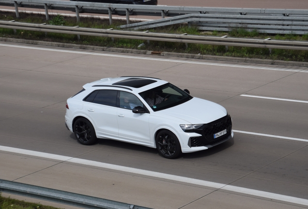 Audi RS Q8 2024