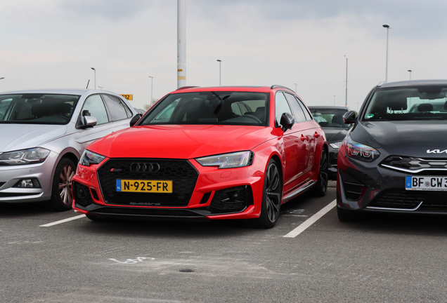 Audi RS4 Avant B9