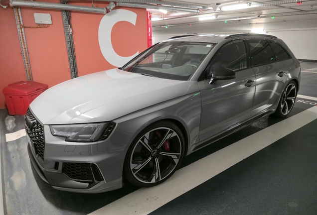 Audi RS4 Avant B9