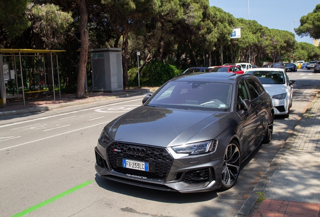 Audi RS4 Avant B9