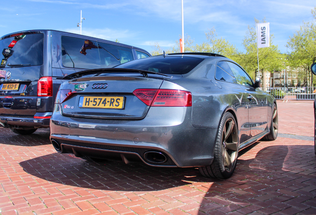 Audi RS5 B8 2012
