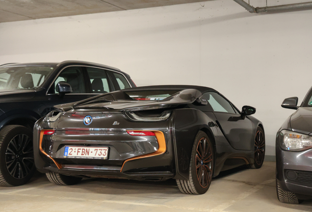 BMW i8 Roadster Ultimate Sophisto Edition