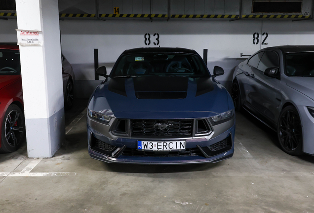 Ford Mustang Dark Horse 2024