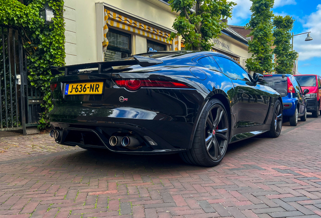 Jaguar F-TYPE SVR Coupé 2017