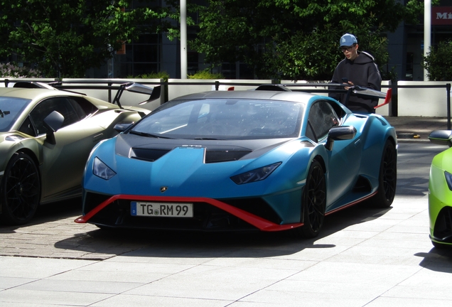 Lamborghini Huracán LP640-2 STO