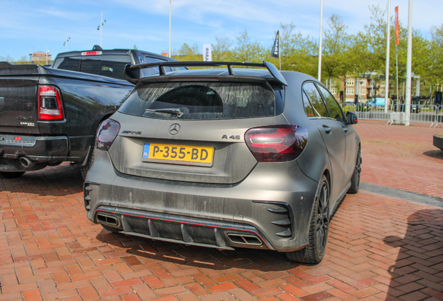 Mercedes-AMG A 45 W176 2015