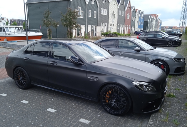 Mercedes-AMG C 63 S W205