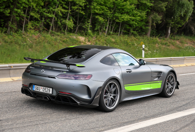 Mercedes-AMG GT R Pro C190