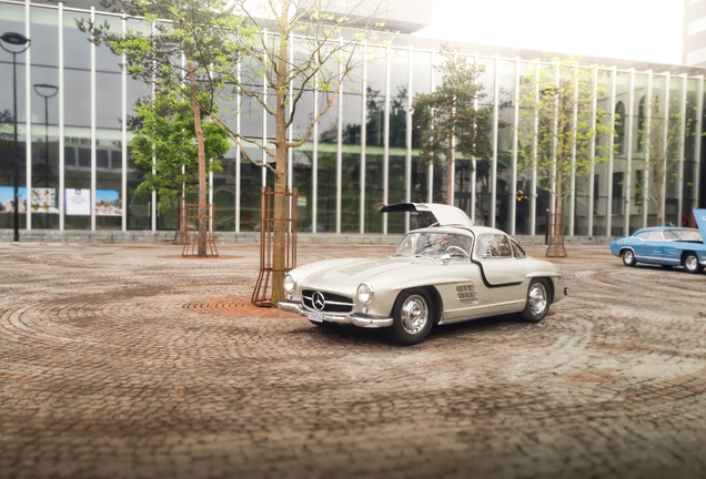 Mercedes-Benz 300SL Gullwing