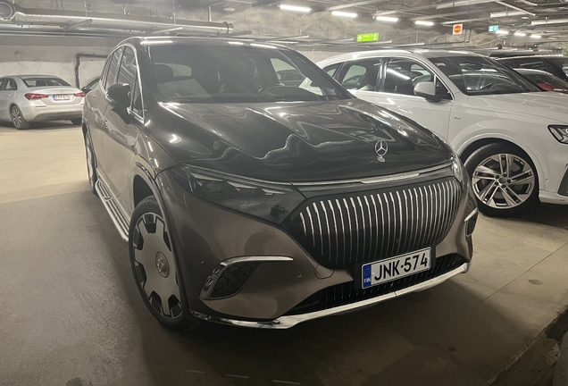 Mercedes-Maybach EQS 680 SUV