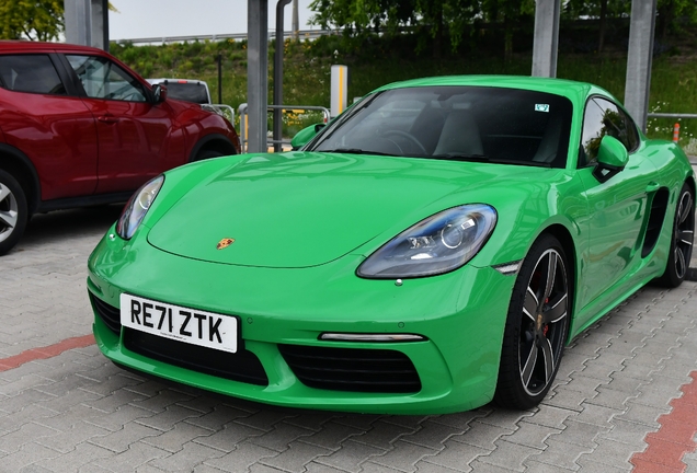 Porsche 718 Cayman S