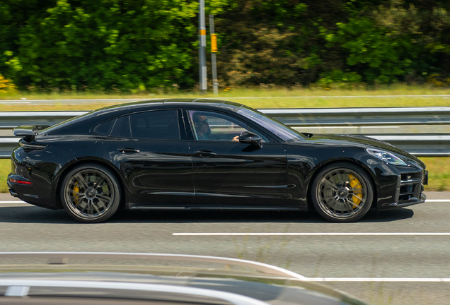 Porsche 972 Panamera Turbo E-Hybrid