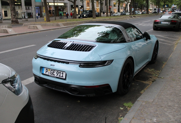 Porsche 992 Targa 4 GTS