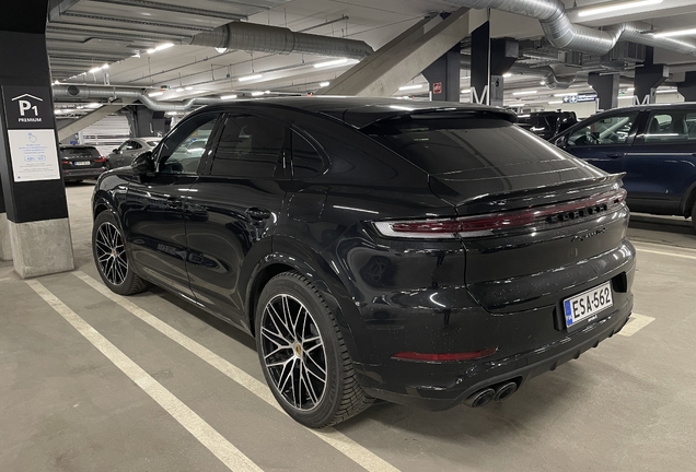 Porsche Cayenne Coupé Turbo E-Hybrid