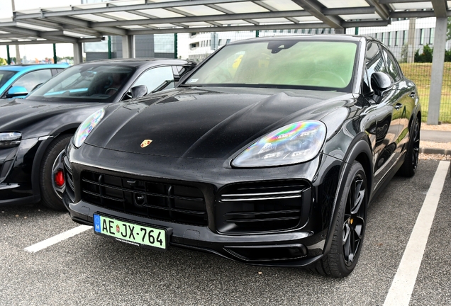 Porsche Cayenne Coupé Turbo S E-Hybrid