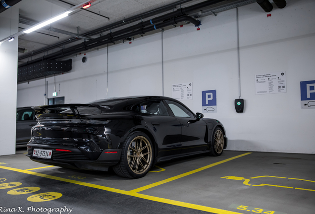 Porsche Taycan Turbo GT Weissach Package