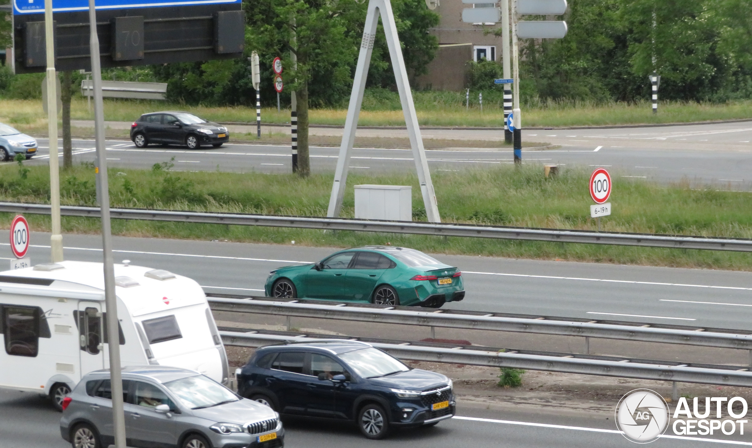 BMW M5 G90