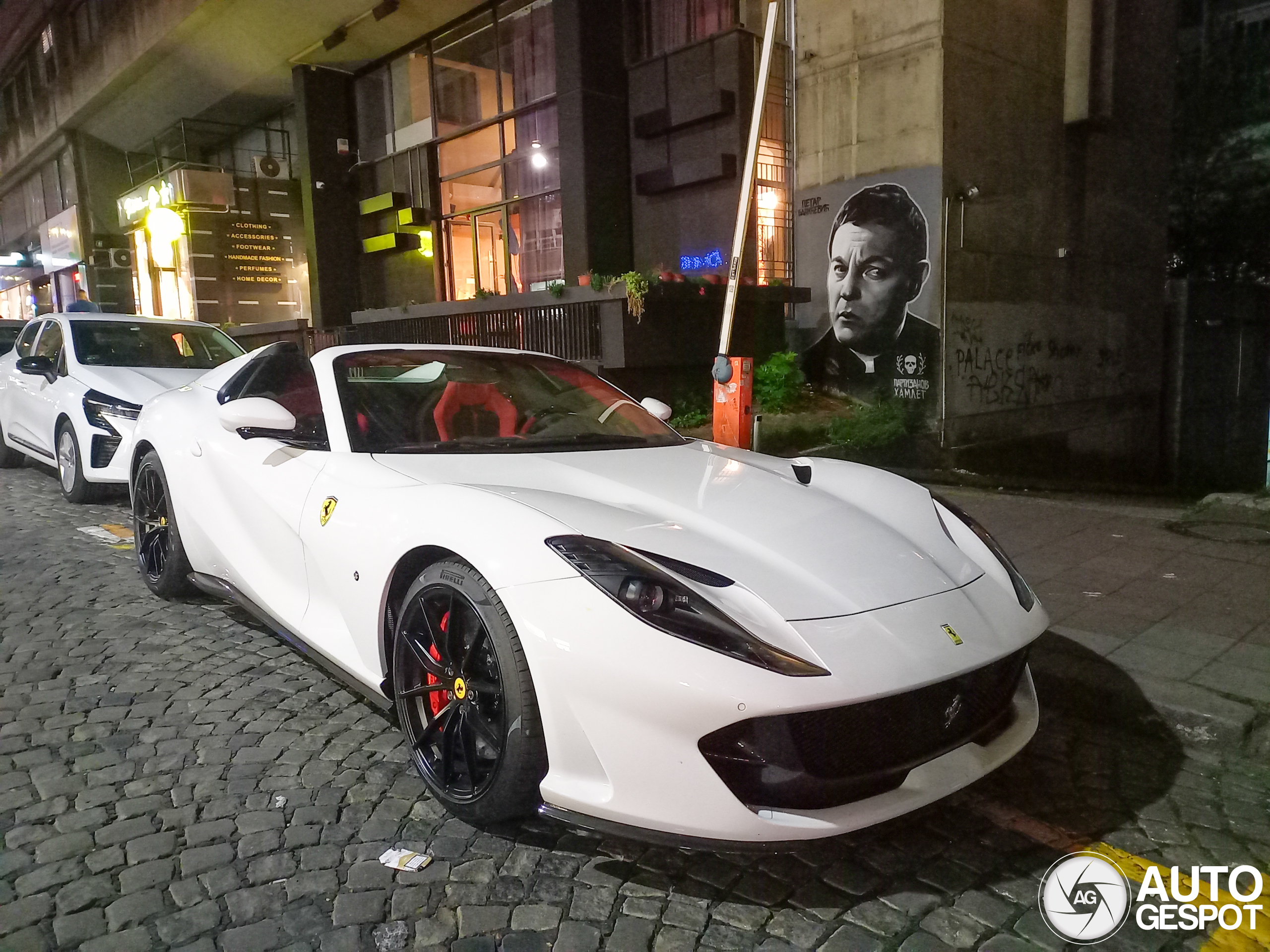 Ferrari 812 GTS