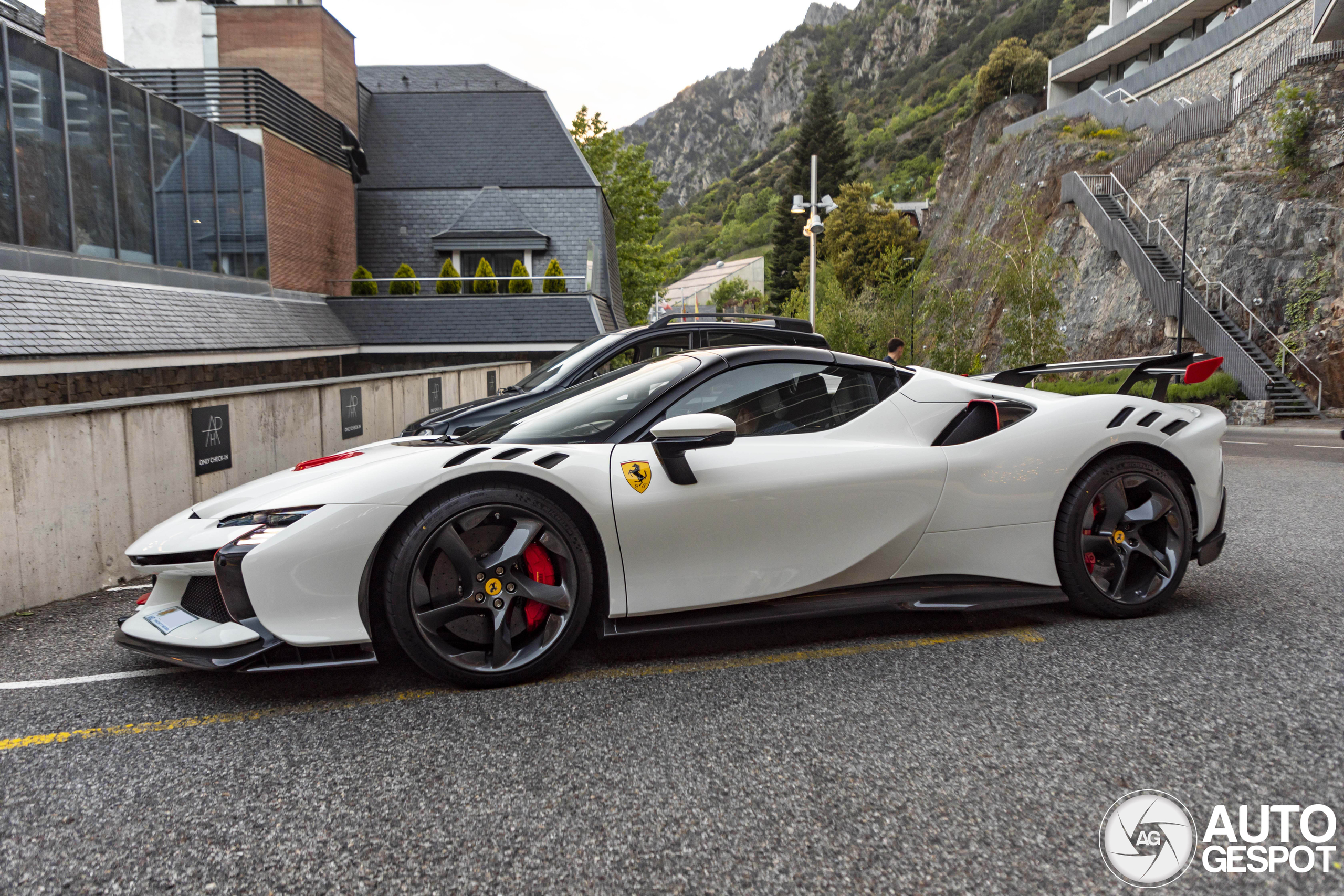 Ferrari SF90 XX Spider - 19 May 2025 - Autogespot