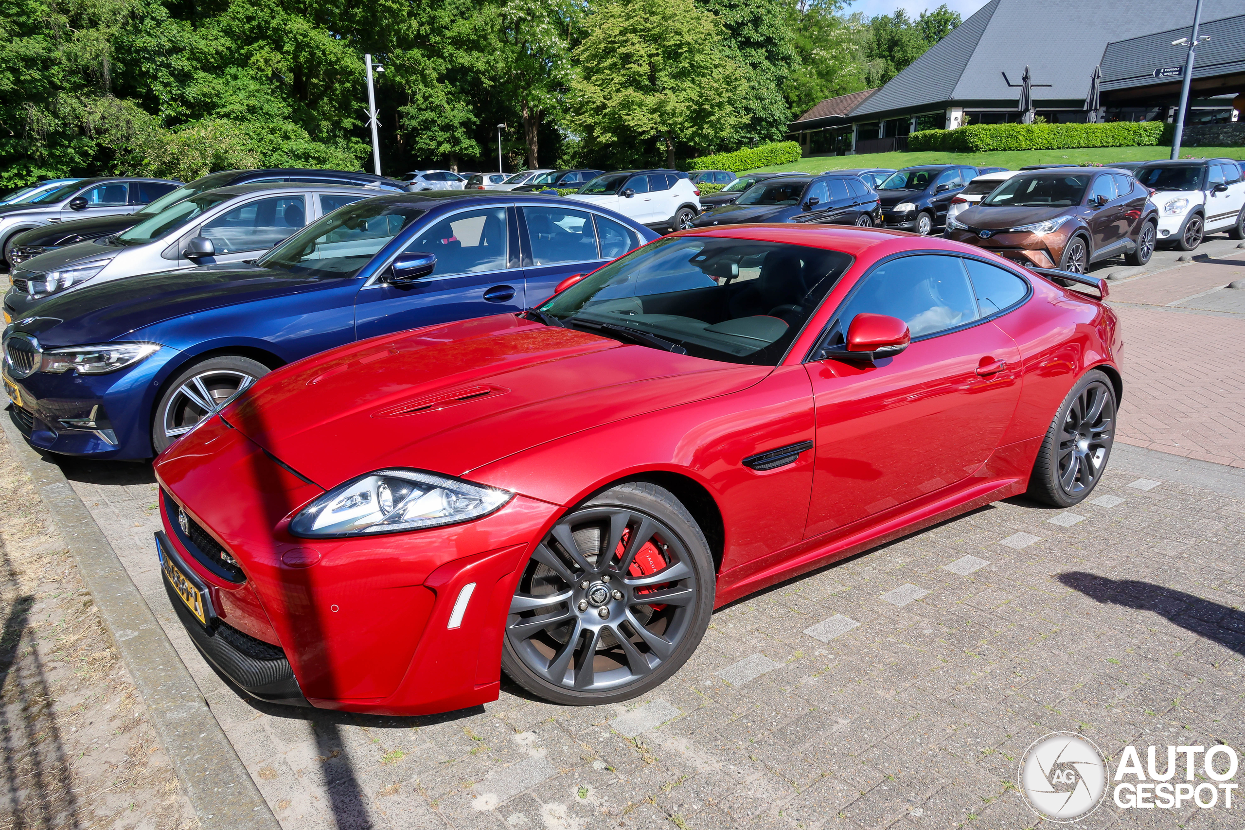 Jaguar XKR-S 2012