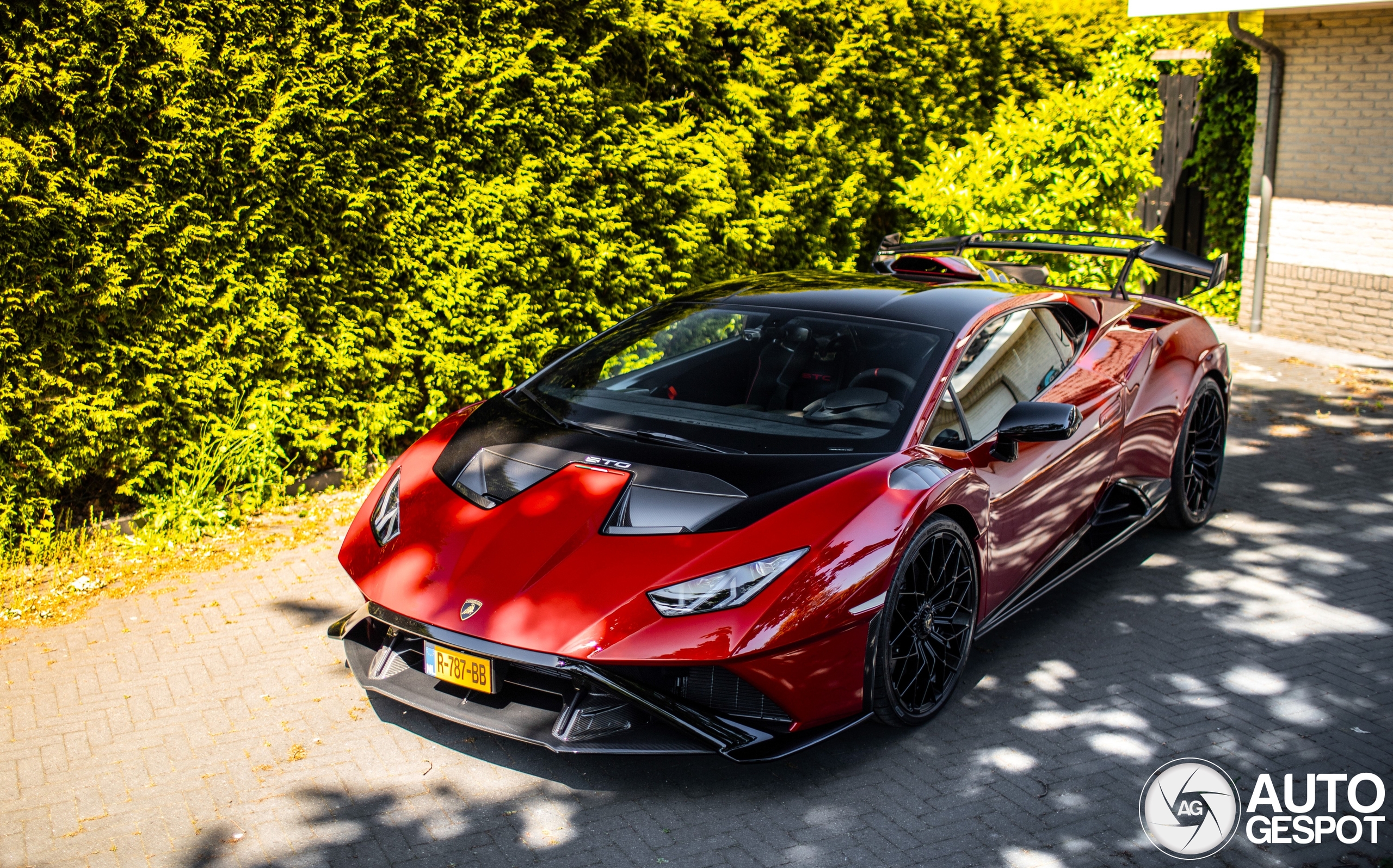 Lamborghini Huracán LP640-2 STO