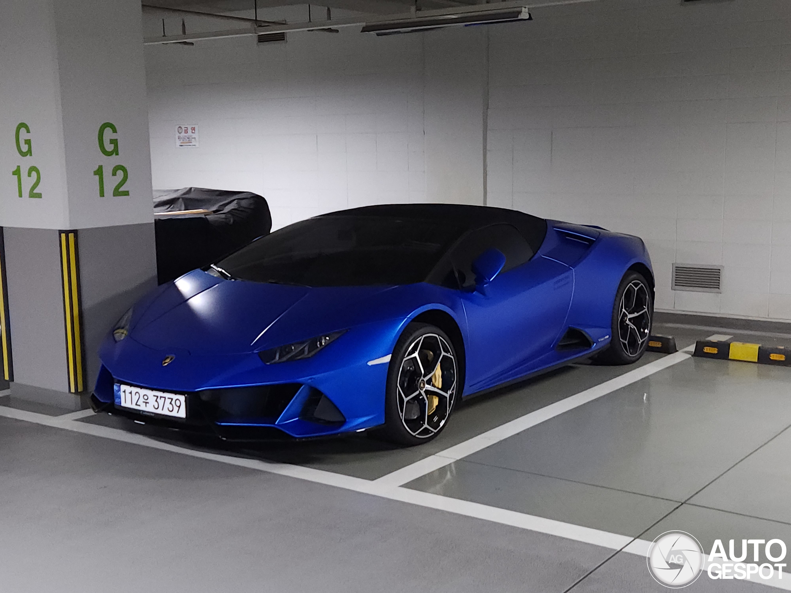 Lamborghini Huracán LP640-4 EVO Spyder
