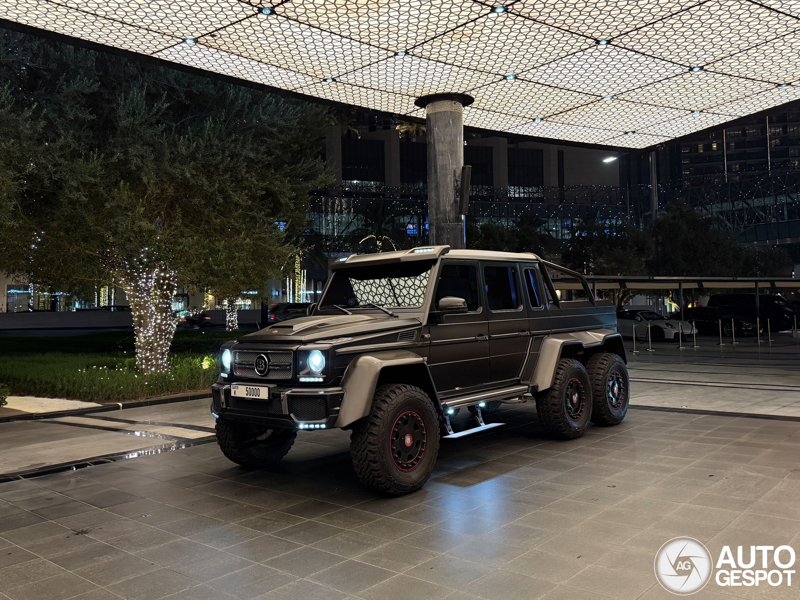 Mercedes-Benz Brabus B63S 700 6x6