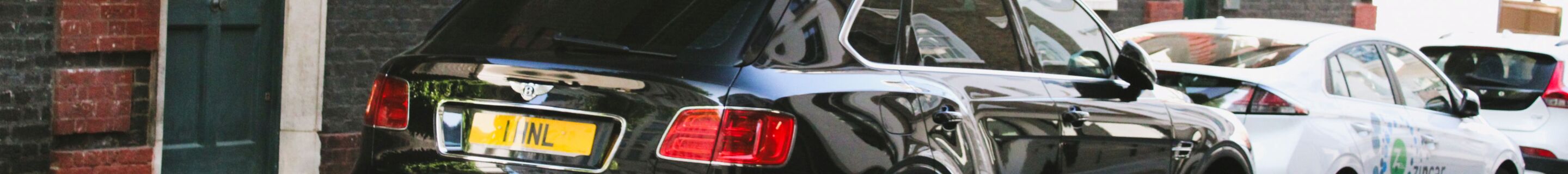 Bentley Bentayga V8